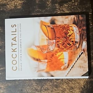 Cocktails Book